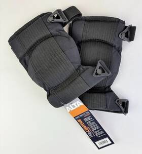 52923.00 Alta Knee Protector Pads Capless Black Cordura Nylon