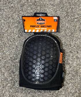 18467 Ergodyne Proflex 367 Lightweight Gel Knee Pads