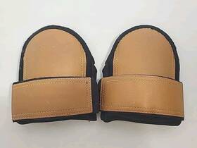 Marshalltown 035965297004 Front Fastening Rubber Knee Pads