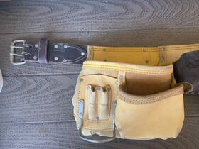 Dm-427-mg Mcguire-nicholas Mcguire& 12 Pocket Tool Belt Suede 52l Inch Tape And Hammer