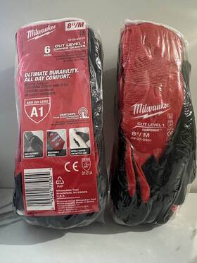 48-22-8901 Milwaukee 045242775804 Medium Cut Level 1 Nitrile Dipped Gloves 12 Pack 48-22-8901 Milwaukee 045242775804 Medium Cut Level 1 Nitrile Dipped Gloves 12 Pack