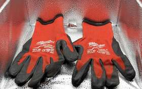 48-22-8933 Milwaukee Cut Level 3 Smartswipe Dipped Work Gloves 10 Inch / Xl