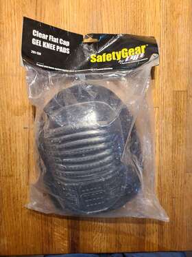 291-130 Pip Clear Flat Cap Gel Knee Pads Pr