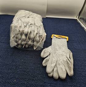 Gl402c5htxl Pyramex Safety Gl402c5 Qty 11 Pairs Size 10 Xl Polyurethane Coated Glove