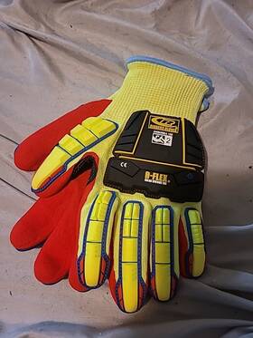 085-10 Ringers Gloves Nitrile Coated Cut Resistant R Flex Series Large Xl