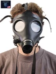 Safeguardian Israeli Gas Respirator Mask, Paintball Halloween. Fixed Price $28.19.