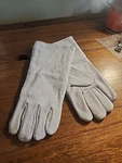 Hardy Leather Welding Gloves 14" Full Length Split Gray New. Fixed Price $19.99.