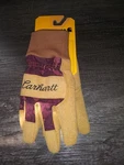 New Carhartt Women's Faux Suede Work Gloves, Deep Wine Camo, Sm, 1 Pair. Fixed Price $25.01.