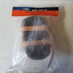 Nos Kraft Tool Deluxe Leather Knee Pads Has 1/2" Thick Felt. Fixed Price $39.95.
