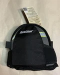 Bucket Boss GX4 Black Kneekeeperhv Molded Gelfoam Megasoft Non-marring Pad. Fixed Price $19.60.
