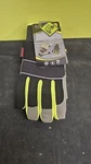Cat Hi-vis Padded Palm Utility Gloves Size Large. Fixed Price $34.99.