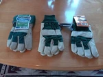 Brahma Mens Work Gloves. Fixed Price $25.00.