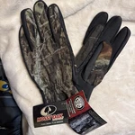 Huntworth Mossy Oak Breakup Country Men's Tri Laminate Hunting Gloves: M/l-l/xl. Fixed Price $25.00.