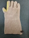 Finger Brown & White Jomac Extra Heavy Oven Gloves 5" Cuff,. Fixed Price $29.95.
