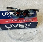 1 Pair Sperian Uvex Safety Eyewear Glasses S3300D Genesis Xc With Spare Lens. Fixed Price $15.00.