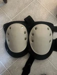 Industries Altaflex Knee Pads Hard Cap Altalok Padded Black & White. Fixed Price $44.06.