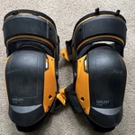 Toughbuilt Gelfit KP-G3 Stabilizer Knee Pads Large Black Yellow Adjustable. Fixed Price $40.00.