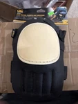 Clc Work Gear V230CS Hook And Loop Style Easy Swivel Plastic Cap Kneepads New. Fixed Price $15.00.