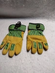 LP42429 John Deere Licensed Youth Everyday Work Gloves. Fixed Price $15.00.