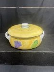 Vintage Caleca 1.5 Qt Mcm Baking Dish With Lid Italy Chipped See Pictures.. Fixed Price $20.00.