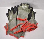 Lot Of 11 Pairs G-tek Posigrip Small Cut Resistant Gloves A3 Nitrile Palm. Fixed Price $59.99.