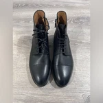 New Boss Oracle Cap Toe Men Boots Size 7.5 Black. Fixed Price $119.00.