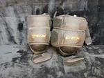 Ccm KP500 Knee Protector Size: Int Black Durable And Ergonomic Design. Fixed Price $23.37.