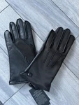 Ugg Australia Mens Black Leather Gloves, Touch Screen Compatible, Nwt $145,. Fixed Price $41.99.