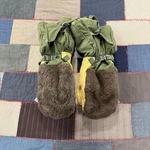 Vintage 40S Wwii Fur Extreme Cold Weather Mitten Set Medium 8415-00-782-6716. Fixed Price $49.99.