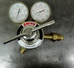Smith Oxygen Regulator Assembly HB1530-580 3000PSI. Fixed Price $54.39.