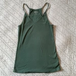 Gap Body Women Size Medium Green Ribbed Knit Tank Top String Racerback. Fixed Price $6.00.
