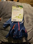 Handmaster Exrta Grip Nitrile Garden Glove, Medium DAZ410TM. Fixed Price $6.99.