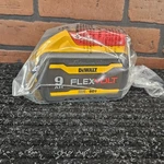 Dewalt Oem DCB609 20V/60V Max Flexvolt 9.0AH Lithium-ion Battery-***new***. Fixed Price $129.99.