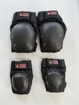 World Industries Elbow And Knee Slam Pads Size. Fixed Price $19.99.