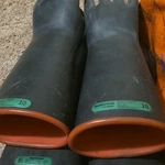 Honeywell Salisbury Electriflex D120 Class 3 Rubber Gloves Size 10 & 9. Fixed Price $400.00.