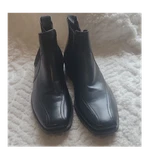 Boss Hugo Chelsea Black Leather Square Toe Men's Dress Boots 9.5. Fixed Price $79.90.