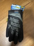 Mechanix Wear MG-95-010 The Orignal Insulated Touchscreen Winter Glove Large New. Fixed Price $17.99.