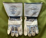 New Klein Tools Long Cuff Gloves Large 40010 Leather. Fixed Price $20.00.