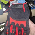 Blackcanyon Outfitters BHG602 Large Hi-impact Hi-dexterity Gloves Pair. Fixed Price $9.24.